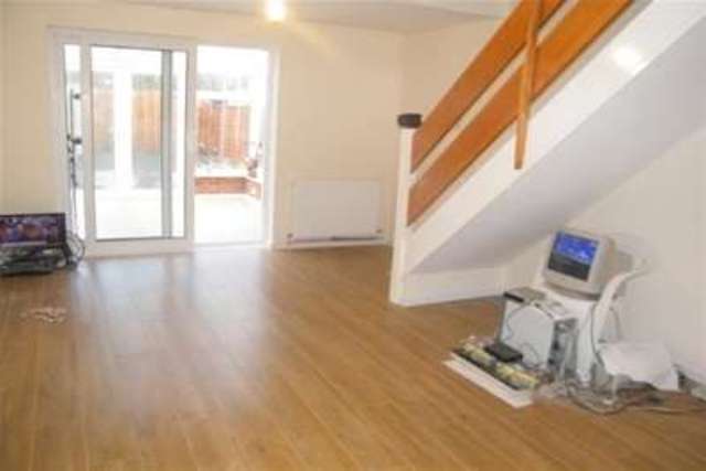  Image of 2 Bedroom Detached to rent at Cardiff, CF3 0DT