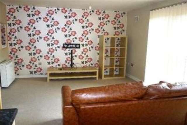  Image of 2 Bedroom Flat to rent at Sheffield, S3 8BJ