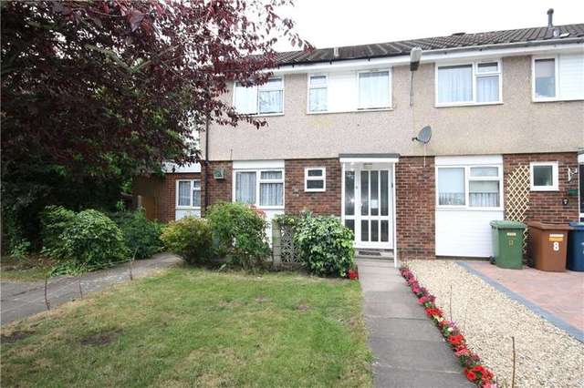  Image of 3 Bedroom Detached for sale at Stanmore Middx Stanmore, HA7 2RU