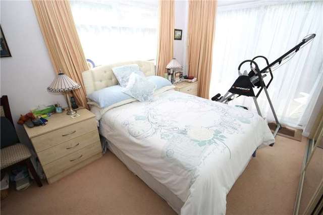  Image of 3 Bedroom Detached for sale at Stanmore Middx Stanmore, HA7 2RU