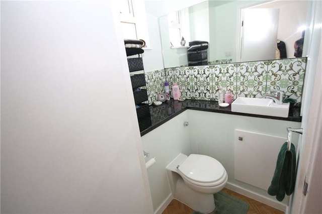  Image of 3 Bedroom Detached for sale at Stanmore Middx Stanmore, HA7 2RU