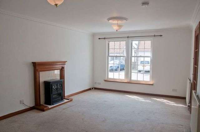 Image of 3 Bedroom Detached for sale at Alexander Court  Clackmannan, FK10 4HN