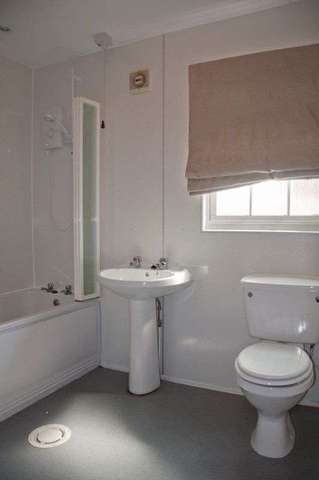  Image of 3 Bedroom Detached for sale at Alexander Court  Clackmannan, FK10 4HN