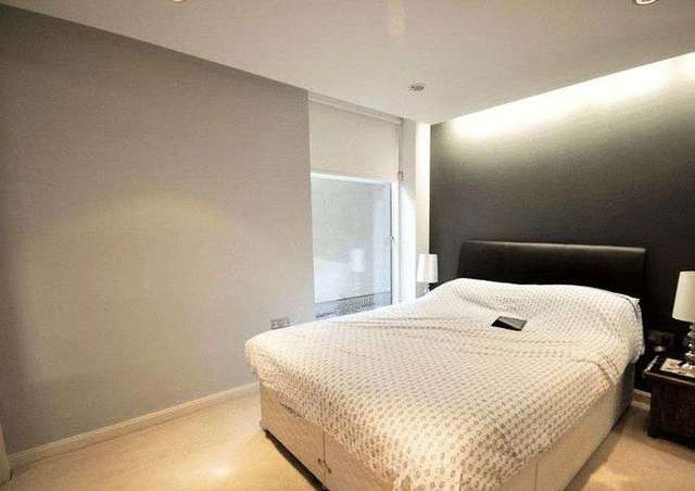  Image of 3 Bedroom Flat to rent at Allsop Place  London, NW1 5BF