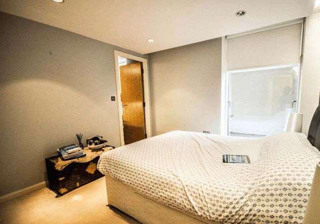  Image of 3 Bedroom Flat to rent at Allsop Place  London, NW1 5BF