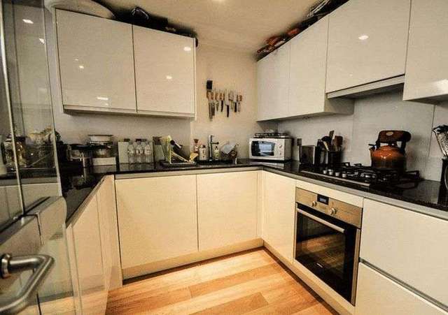  Image of 3 Bedroom Flat to rent at Allsop Place  London, NW1 5BF
