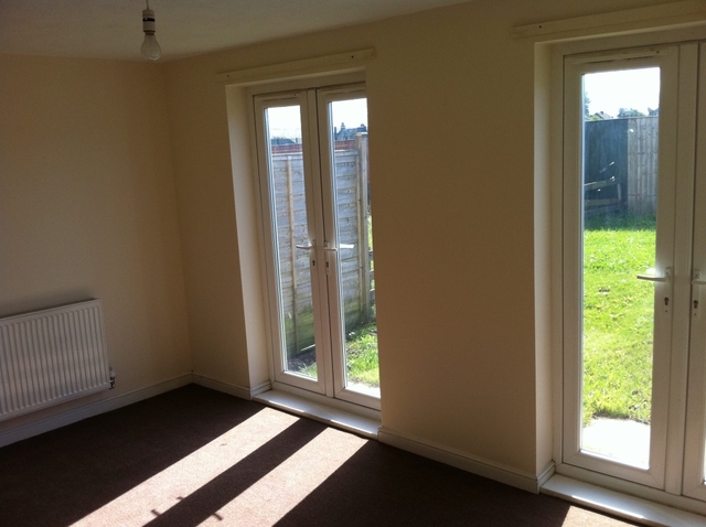  Image of 2 Bedroom Town House to rent at Braine Croft  Wibsey, Bradford, BD6 2JF