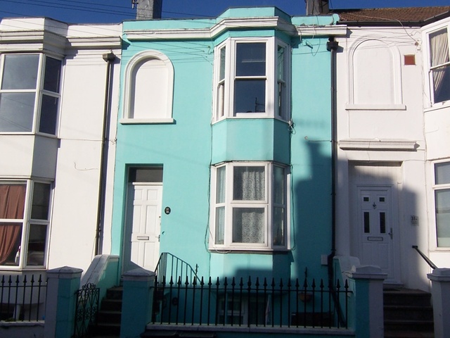  Image of 1 Bedroom Flat to rent at Brighton  Sussex, BN1 4JJ