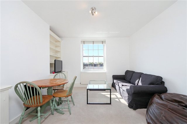  Image of 4 Bedroom Property to rent at Broxholme House  Harwood Road, SW6 4AA