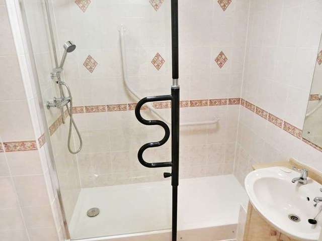  Image of 1 Bedroom Retirement Property for sale at Harbour Road  Portishead, BS20 7JH