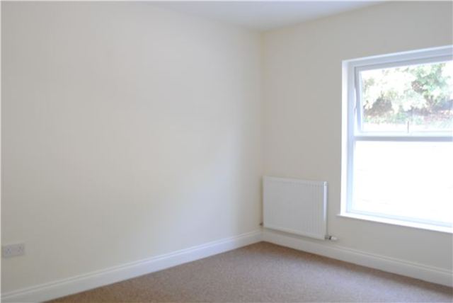  Image of 8 Bedroom End of Terrace for sale at East Sussex, TN34 1EP