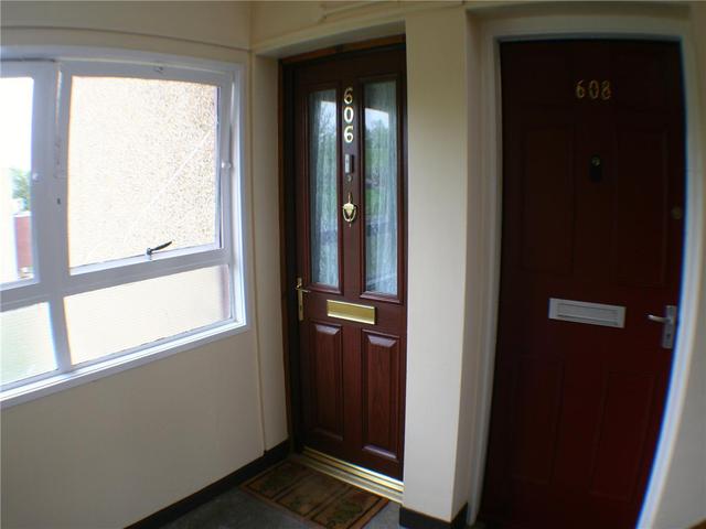  Image of 2 Bedroom Flat to rent at Charleston Dundee Dundee, DD2 4AB