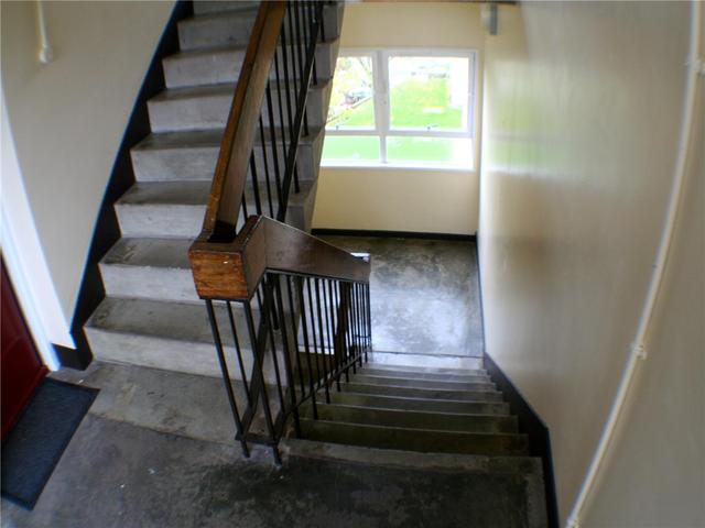  Image of 2 Bedroom Flat to rent at Charleston Dundee Dundee, DD2 4AB