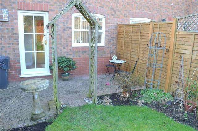  Image of 2 Bedroom Terraced to rent at Clayton Drive  Bromsgrove, B60 3SF