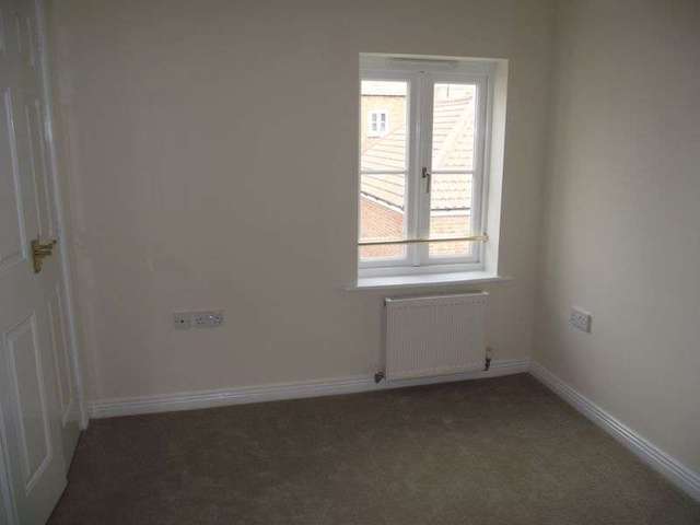  Image of 2 Bedroom Flat to rent at Dartmeet Court Poundbury Dorchester, DT1 3SH