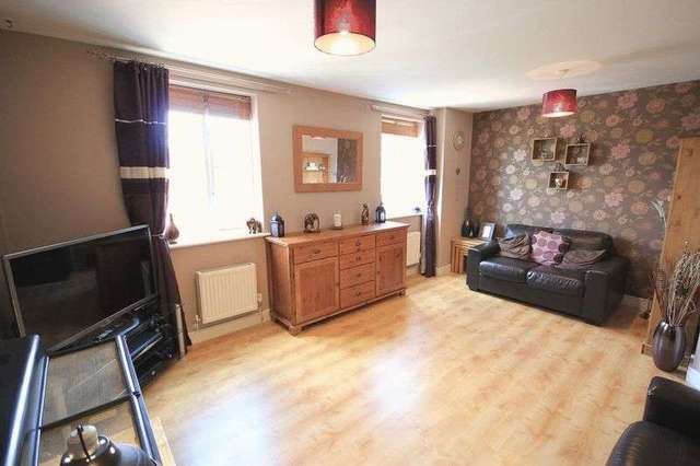  Image of 4 Bedroom Terraced for sale at Dodington  Whitchurch, SY13 1DZ