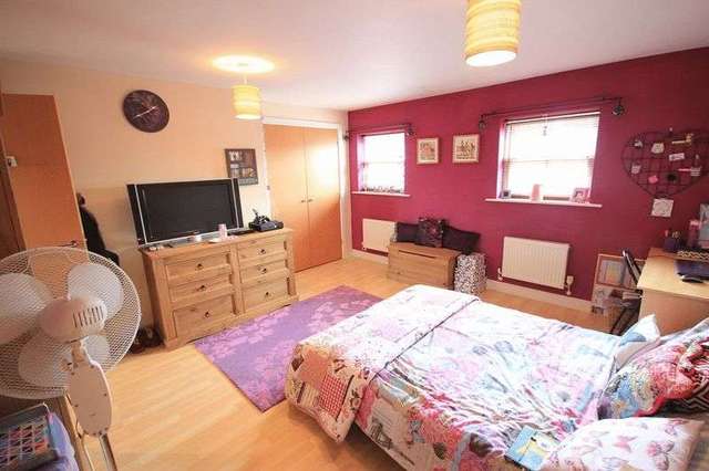  Image of 4 Bedroom Terraced for sale at Dodington  Whitchurch, SY13 1DZ