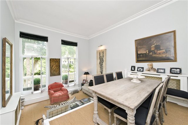  Image of 2 Bedroom Flat for sale at Earls Court Square  London, SW5 9DG