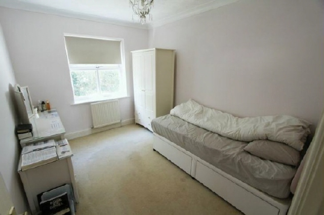  Image of 4 Bedroom Detached to rent at Southampton Hampshire Not specified, SO15 2RY