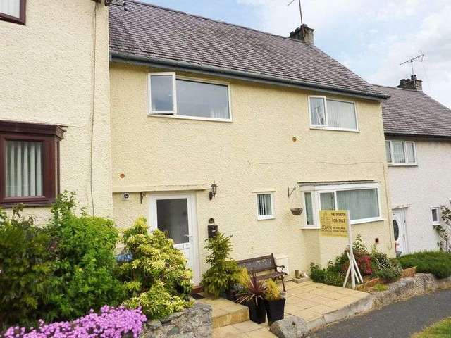  Image of 3 Bedroom Terraced for sale at Ffordd Meigan  Beaumaris, LL58 8HE
