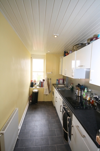  Image of 2 Bedroom Flat to rent at West End Dundee Dundee, DD1 5NZ
