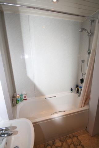  Image of 2 Bedroom Flat to rent at West End Dundee Dundee, DD1 5NZ