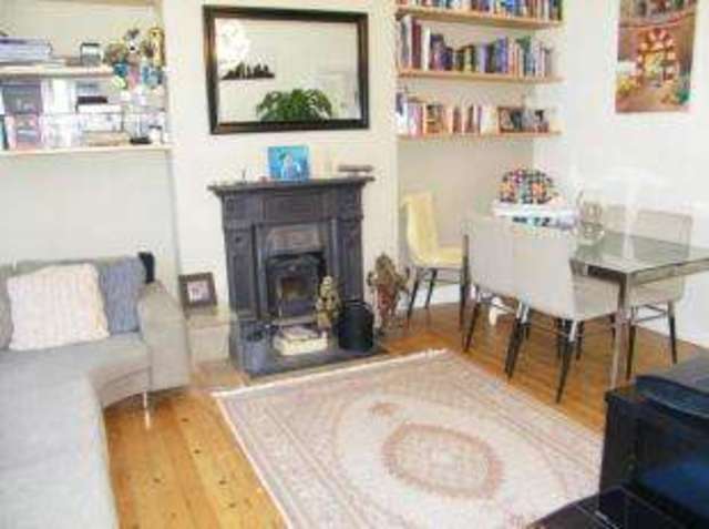  Image of 2 Bedroom Maisonette for sale at London  Oakwood, N14 4AP