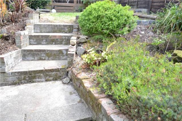  Image of 2 Bedroom Terraced to rent at East Sussex, TN35 5HW