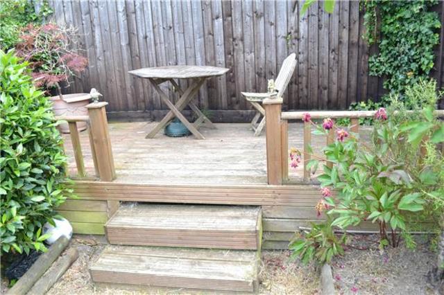  Image of 2 Bedroom Terraced to rent at East Sussex, TN35 5HW