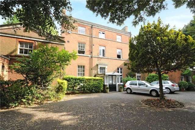  Image of 3 Bedroom Flat for sale at 173 Stanmore Hill Stanmore Stanmore, HA7 3EW