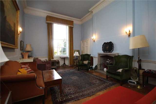  Image of 3 Bedroom Flat for sale at 173 Stanmore Hill Stanmore Stanmore, HA7 3EW