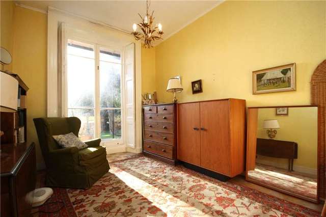  Image of 3 Bedroom Flat for sale at 173 Stanmore Hill Stanmore Stanmore, HA7 3EW