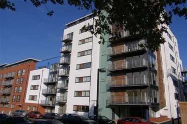  Image of 2 Bedroom Flat to rent at Birmingham, B16 8DB