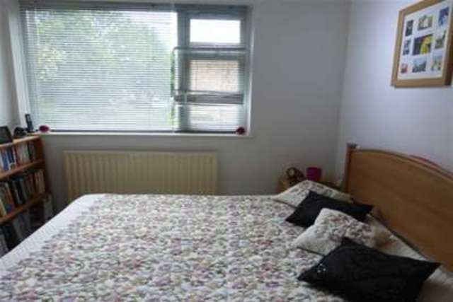  Image of 2 Bedroom Flat to rent at Birmingham, B15 3TY