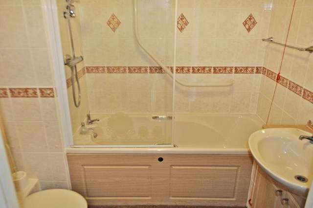  Image of 1 Bedroom Retirement Property for sale at Jermyn Street  Sleaford, NG34 7UL