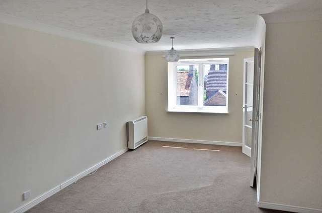  Image of 1 Bedroom Retirement Property for sale at Jermyn Street  Sleaford, NG34 7UL