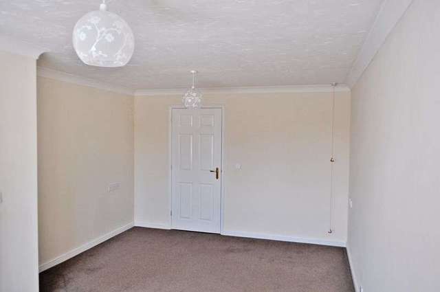  Image of 1 Bedroom Retirement Property for sale at Jermyn Street  Sleaford, NG34 7UL