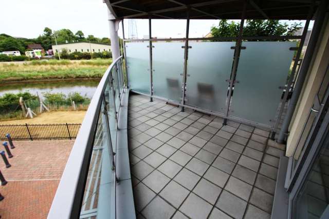  Image of 2 Bedroom Apartment to rent at Reavell Place  Ipswich, IP2 0ET