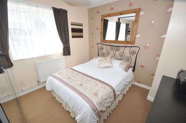  Image of 4 Bedroom Terraced for sale at Rosewarn Close  Bath, BA2 1PJ