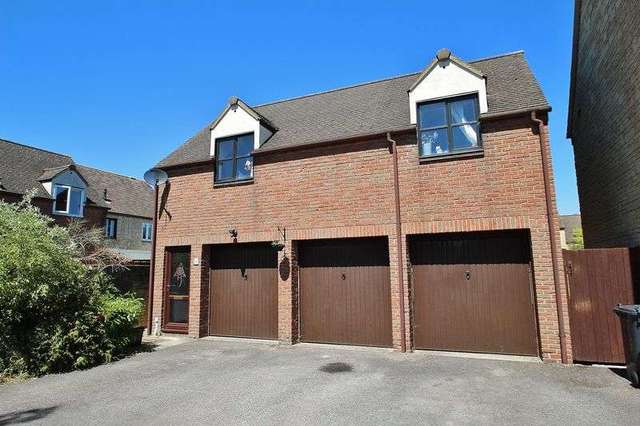  Image of 2 Bedroom Detached for sale at Snowshill Drive  Witney, OX28 5GT