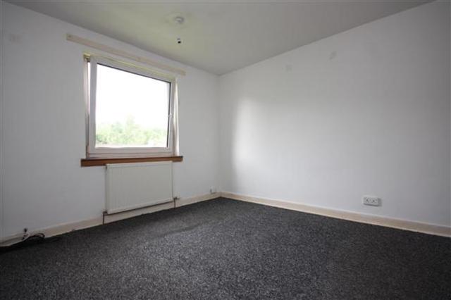  Image of 2 Bedroom Flat to rent at East Kilbride South Lanarkshire South Lanarkshire, G74 1DG