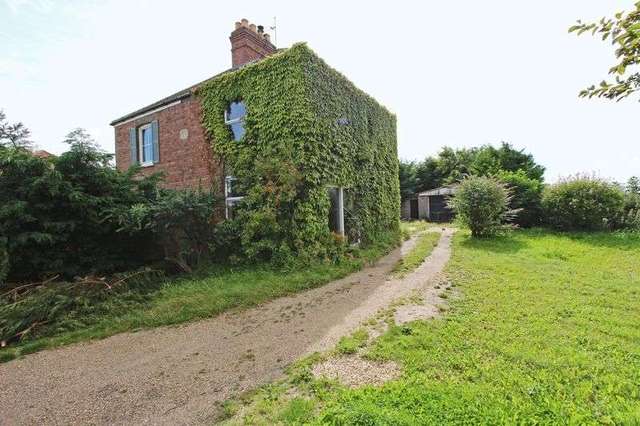  Image of 3 Bedroom Semi-Detached for sale at Tongue End Spalding, PE11 3JL