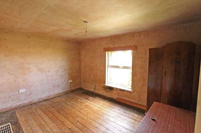  Image of 3 Bedroom Semi-Detached for sale at Tongue End Spalding, PE11 3JL