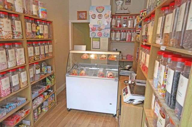  Image of Flat to rent at Brookley Rd  Brockenhurst, SO42 7RA