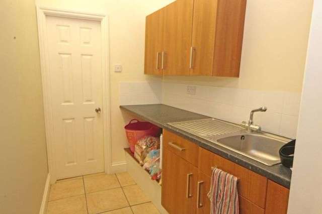  Image of Flat to rent at Brookley Rd  Brockenhurst, SO42 7RA