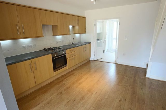  Image of 2 Bedroom Detached for sale at Coastal Cottages Kessingland Lowestoft, NR33 7RZ