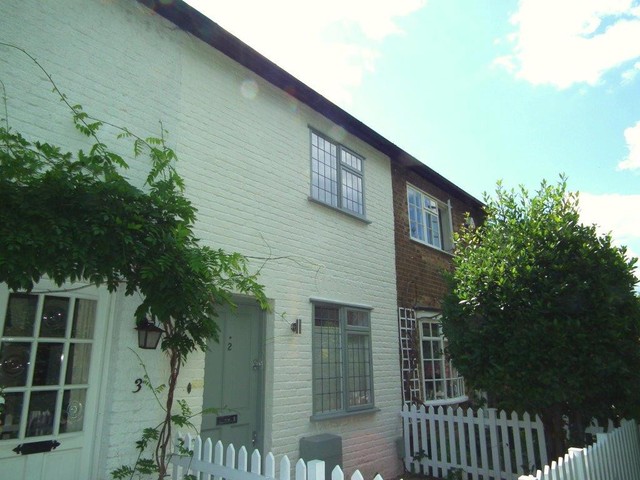  Image of Detached to rent at Church Walk Weybridge Surrey, KT13 8JT