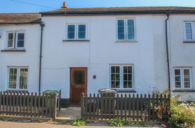  Image of 2 Bedroom Terraced to rent at Kennford Exeter, EX6 7TQ