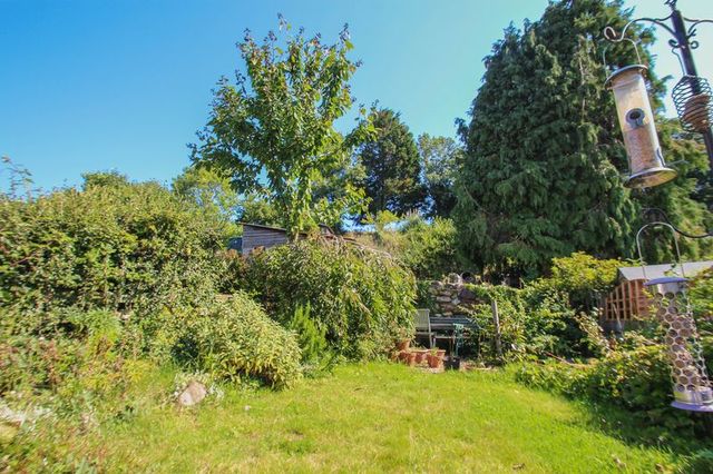  Image of 2 Bedroom Terraced to rent at Kennford Exeter, EX6 7TQ