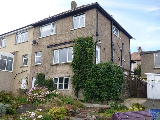  Image of 1 Bedroom Flat for sale at Lister Grove Heysham Morecambe, LA3 2DF